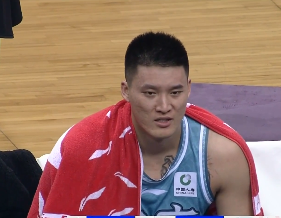 关于CBA常规赛赛程吃紧，成都蓉城清晨遗憾出局，质疑声仍在，年轻球员得到机会的信息